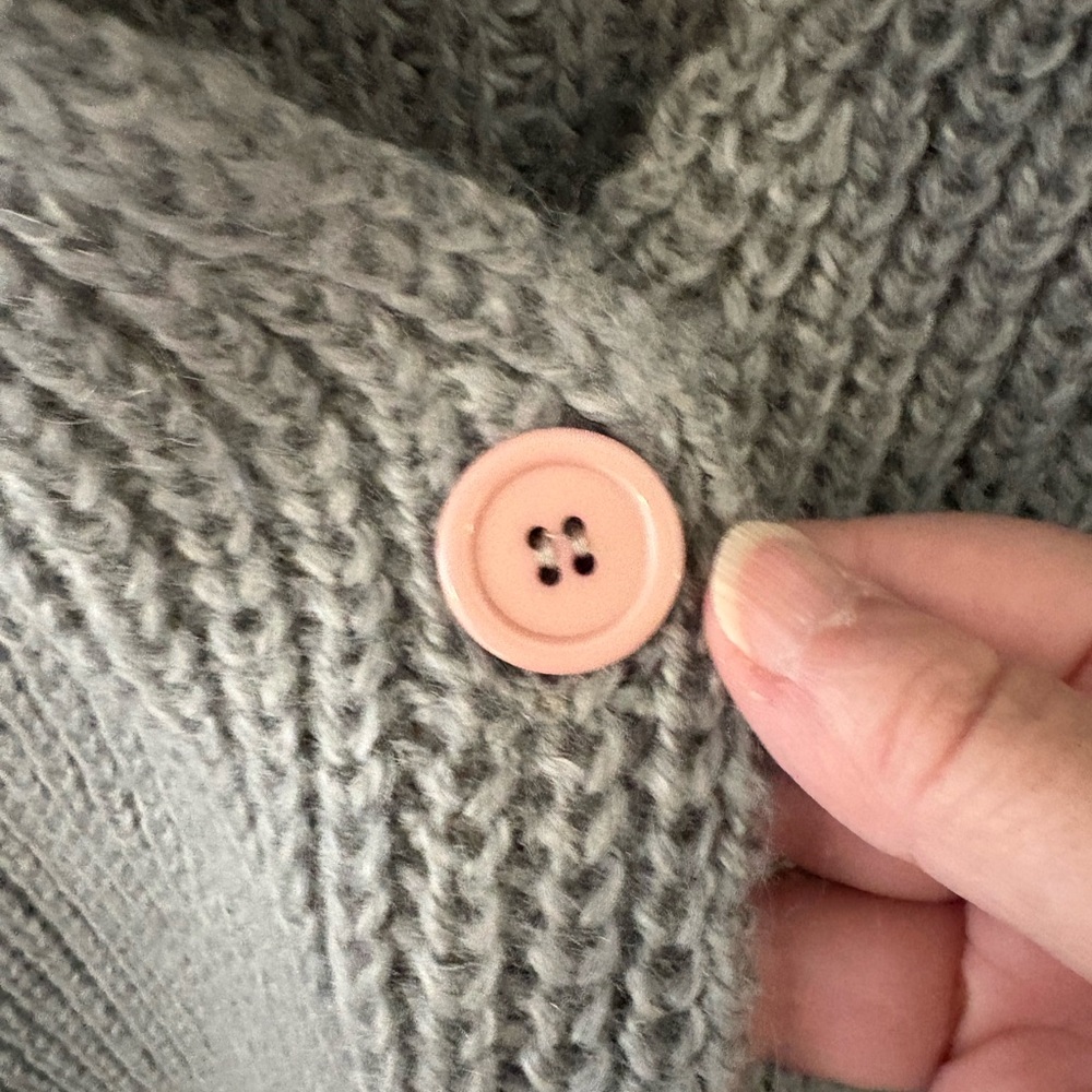 Crazy Horse Vintage Angora Blend Chunky Knit Sweater Vest. Possible Medium. - Picture 4 of 8